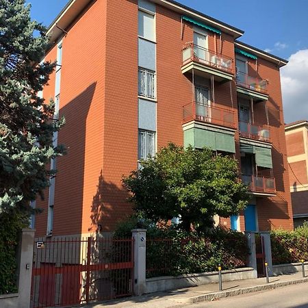 Nibu Appartamenti - Appartamento Centrale Comodo A Tutto, Anche A Villa Chiara Casalecchio Di Reno Luaran gambar